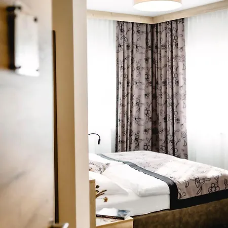 - Restaurant Goisererhof 3s