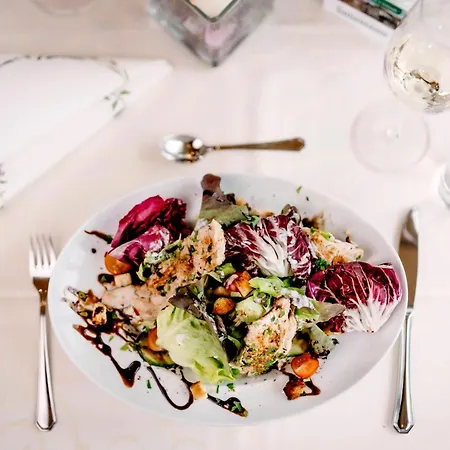 - Restaurant Goisererhof 3s 3*