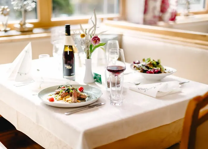 - Restaurant Goisererhof 3s